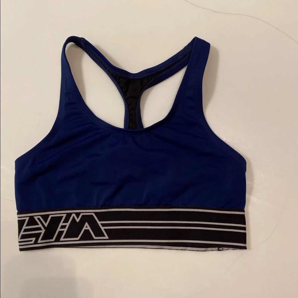 Jolyn sports bra